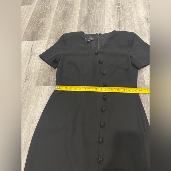 Vintage black dress with buttons size 6 - Picture 10 of 10